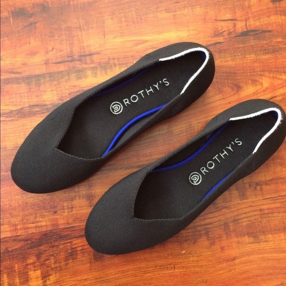 Rothy’s beautiful rounded toe classic black flat